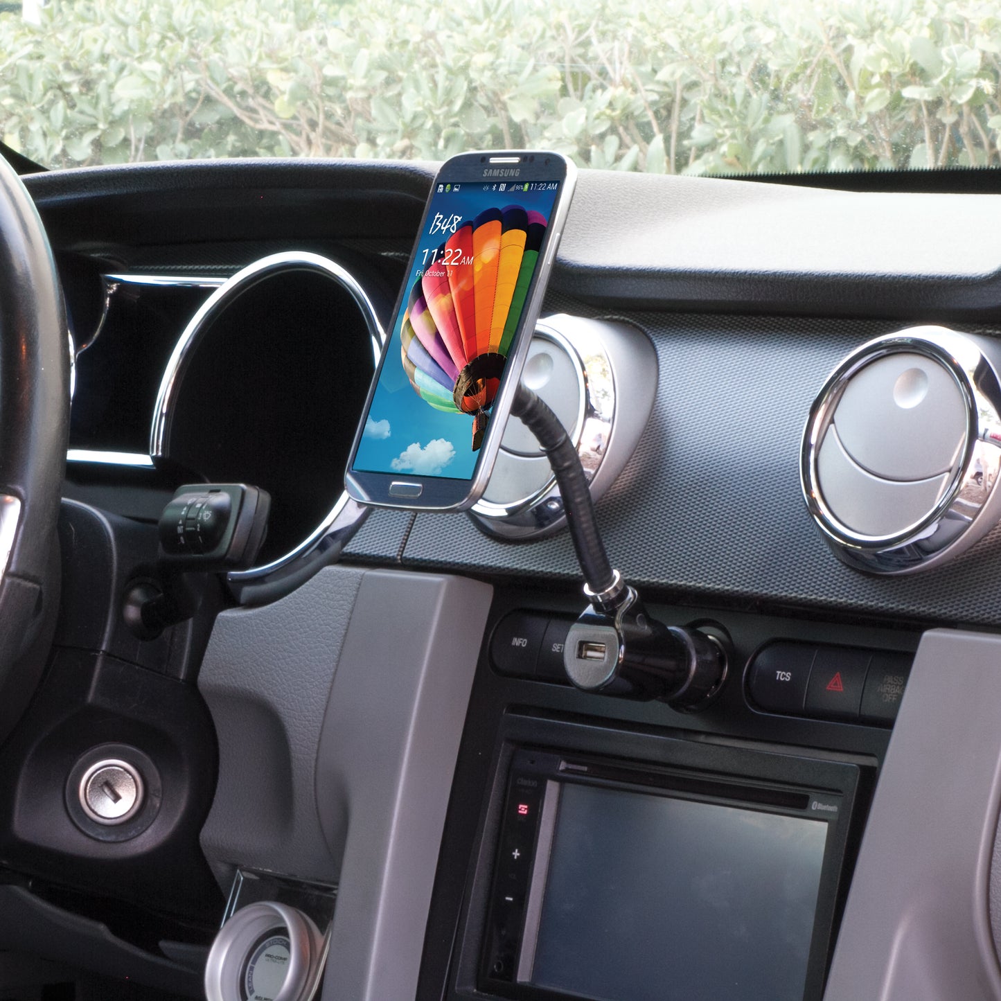 MagicMount Power for car